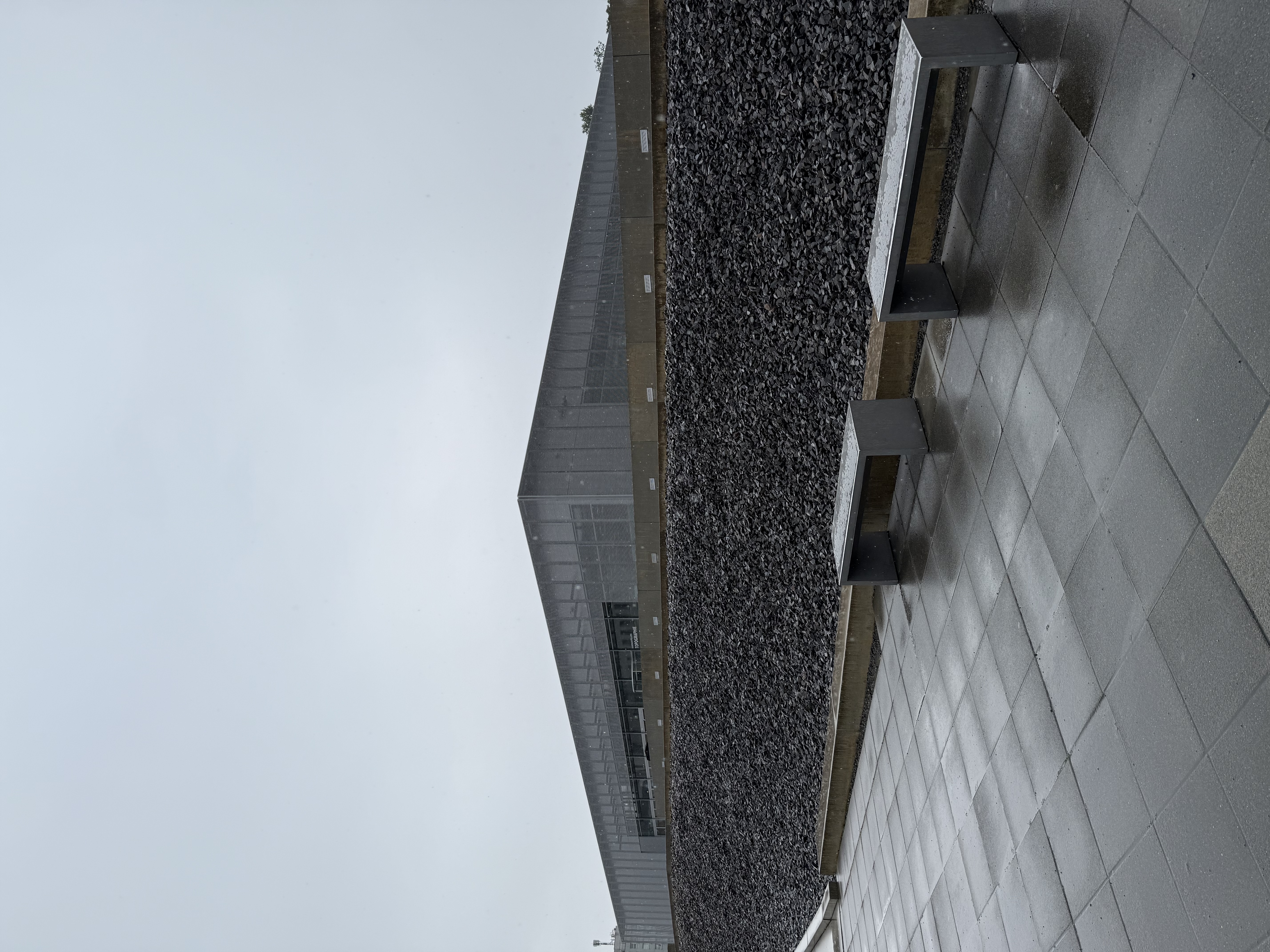 恐怖地形图文献中心