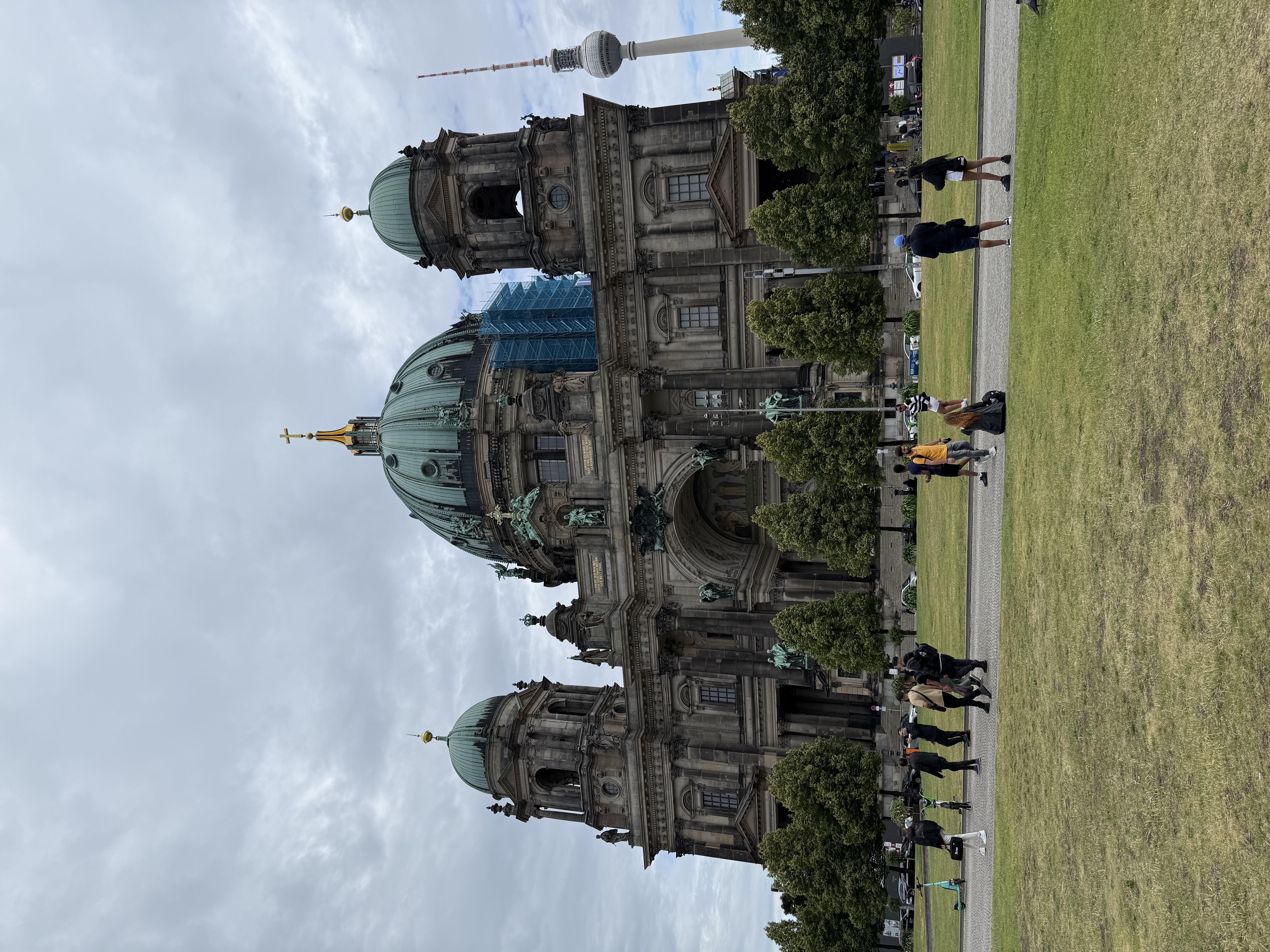 柏林大教堂与电视塔