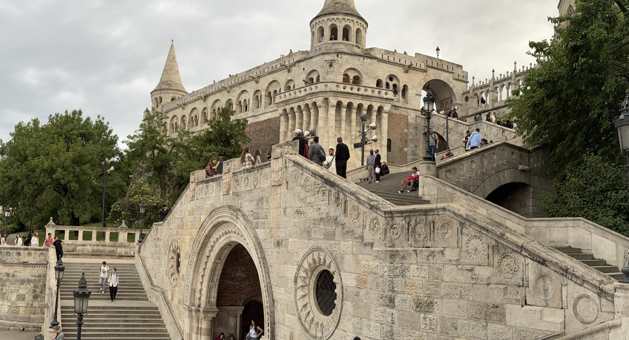 渔人堡的石阶和回廊