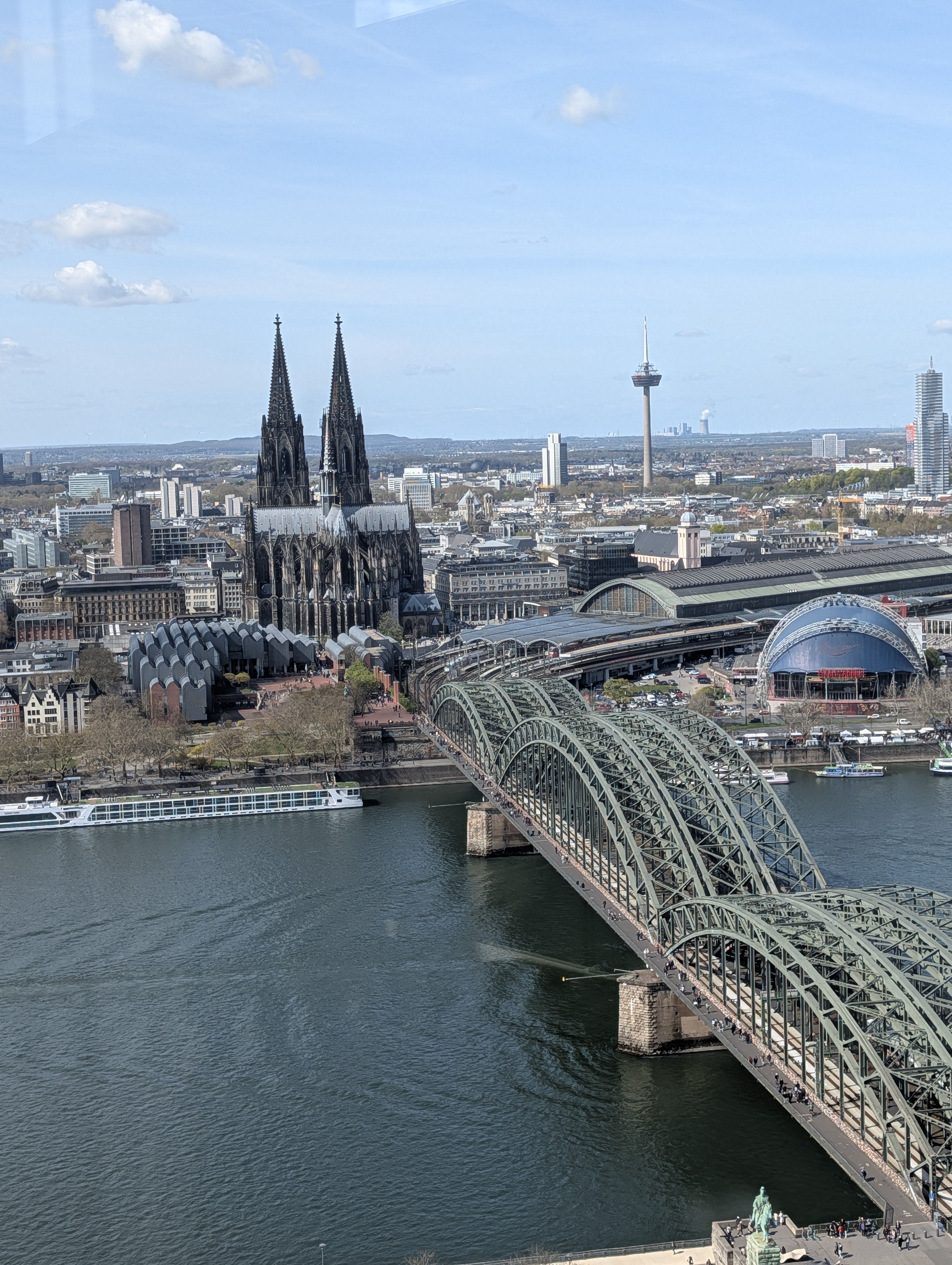 科隆大教堂与霍亨索伦桥