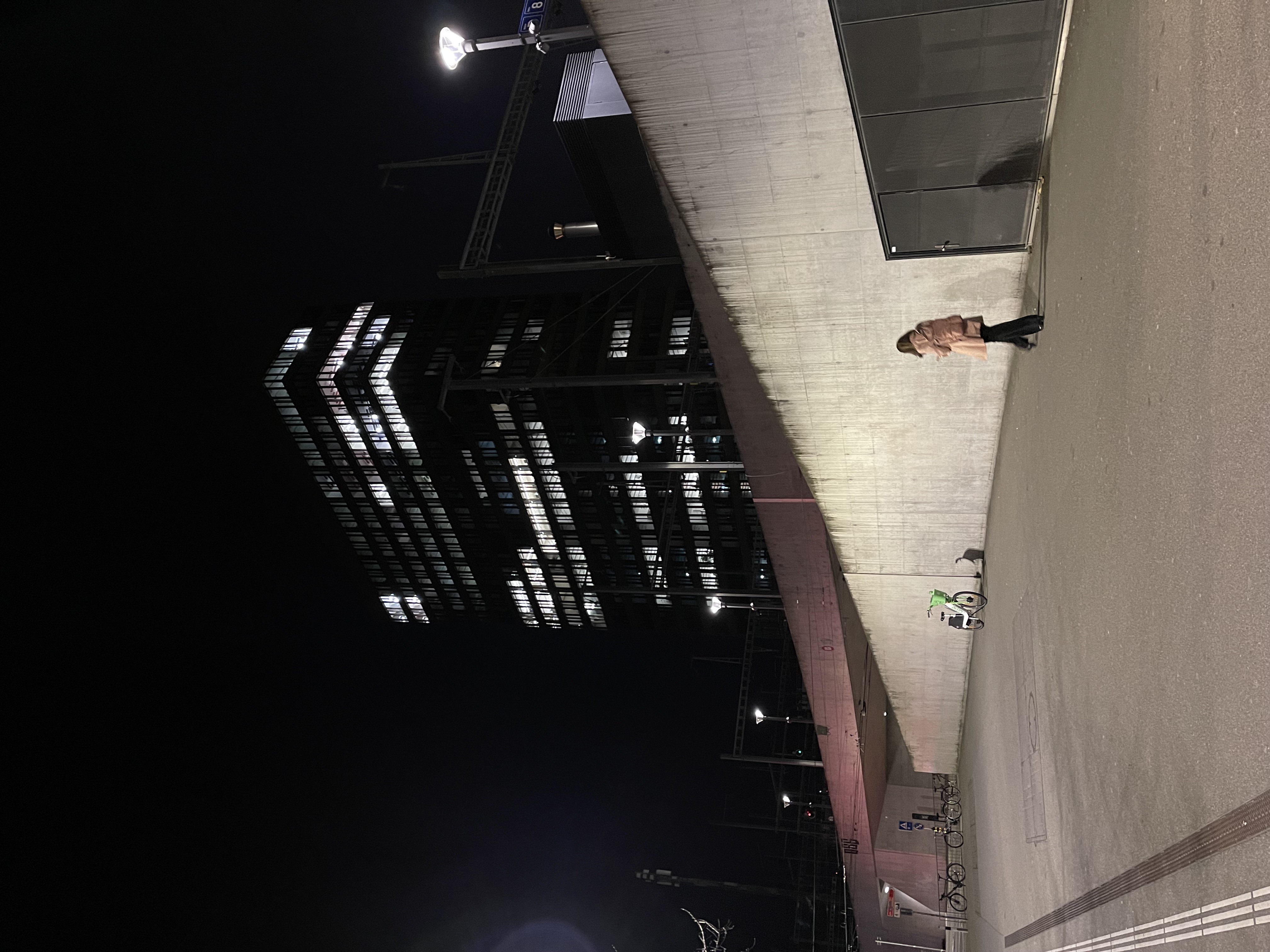 Oerlikon 夜晚